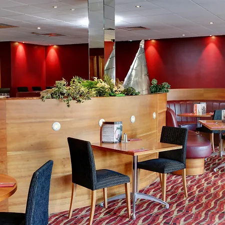 Best Western Kings Manor-2